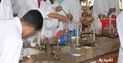 إصابة 3 أشخاص اثر خطأ كيمائي في معمل بالجامعة الأردنية