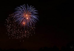 معان: وفاة طفل إثر إصابته بشظايا ألعاب نارية في مقار انتخابي