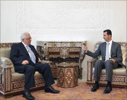 وساطة عربية بين عباس والأسد