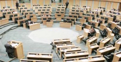 آلية احتساب المقاعد الإضافية المخصصة للمرأة في الانتخابات المقبلة