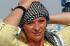 شقيقة زوجة توني بلير: لم اتشيع... ولم ارتد 'البكيني' في غزة