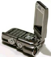 الحبس 5 أعوام لمتهمين صورا شابا وهو عار