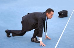 دراسة: نسبة الإناث تزداد كلما انخفض السلم الوظيفي