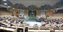 ثلاثي حركة فتح في البرلمان جلس في 3 مقاعد كانت مخصصة لحلفاء حماس