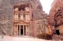 "المفوضية" تخاطب "جوجل مابس" لتصحيح معلوماتها عن "البترا"