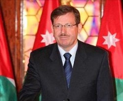 زيارة مفاجئة لوزير الصحة إلى مستشفى البشير