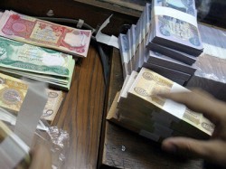 القبض على عصابة تزوير عملة في منطقة نزال بعمان