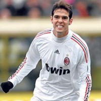 كاكا يحصل على الضوء الاخضر من اجل معاودة تمارينه