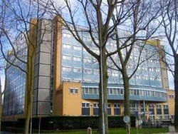 "لوفيغارو" تؤكد جهوزية القرار الاتهامي بجريمة الحريري.. والمحكمة تنفي