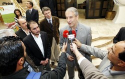 الاتحاد الايراني يعلن مساندته للامير علي