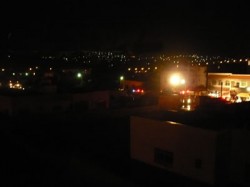 مسلحون يحرقون عدداً من المنازل في اربد على خلفية مقتل شاب