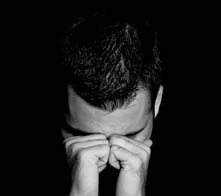 عدم وجود سند قانوني يفقد ورثة "عامل وطن" حقوقهم المالية