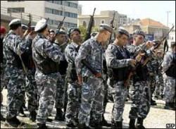 اخلاء مقر محكمة في لبنان بعد انذار كاذب بوجود قنبلة