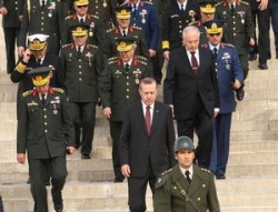 بدء محاكمة 200 جنرال تركى بتهمة الاطاحة بالحكومة