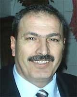 النمري يطالب بوقف امتيازات النواب