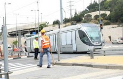 "مجابهة التطبيع" تستنكر إنشاء سكة حديد تربط الاحتلال بالمنطقة