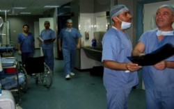 "الكسواني": لم يعد مقبولاً ان يعين الطبيب بـ350 ديناراً