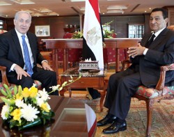 مبارك ونتنياهو يبحثان عملية التسوية