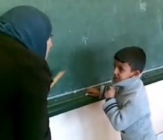 فيديو يظهر المعاملة السيئة لأبنائنا في المدارس