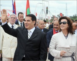 وسائل اعلام فرنسية: احتمالية ترحيل بن علي الى ليبيا