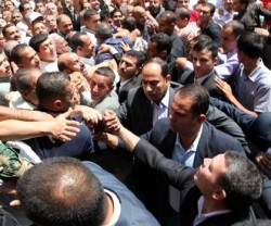 زيارة ملكية مفاجئة إلى قري في البادية الشمالية