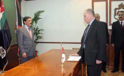 مشرفو انتخابات تكميلية الرابعة يؤدون القسم القانوني