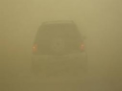 رياح شديدة في الجنوب ومنخفض جوي غدا