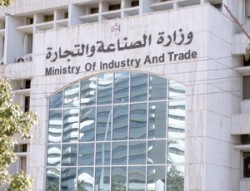 "حماية المستهلك وتشجيع الاستثمار" يترنحان بين الصناعة وديوان التشريع