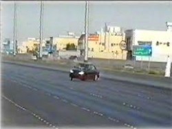 أب يشتكي على ابنه الحدث بعد سرقته سيارته وإلحاقه أضرارا بها