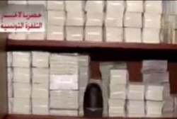 بالفيديو.. ملايين الدولارات بقصر الرئيس التونسي المخلوع بن على