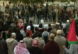 ناشطون يدعون إلى الاعتصام قبالة السفارة الليبية الليلة