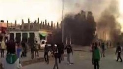 السفارة الليبية في استراليا تقطع ارتباطها مع القذافي