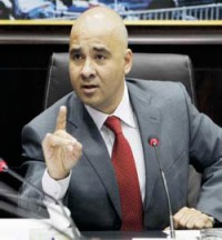 هل تحقق مكافحة الفساد مع مروان جمعة على خلفية عطاء "مايكروسوفت"؟