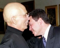 الملك يكشف عن أسرار تعرض الراحل الملك الحسين لـ18 محاولة اغتيال