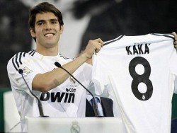 ريال مدريد يشعر بورطته في "كاكا" وينتظر عرضاً مناسباً لبيعه