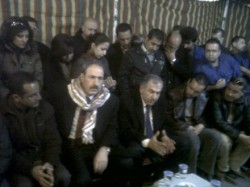 الساكت يطالب معتصمي الرأى برفع مذكرة إلى وزير العمل