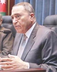 الحكومة تشن حربا على نواب حجب الثقة وهم يتوعدون باسقاطها