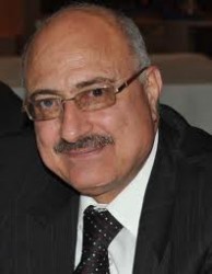 قبل أن نطالب باستقالة معالي الزميل