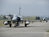 مقاتلة فرنسية تسقط طائرة حربية ليبية