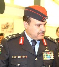 على الامن ايقاف معركة الحجارة ... يامدير الامن