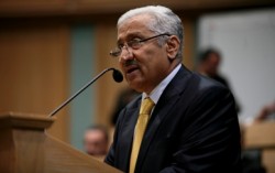 النسور: الحالة السياسية والحزبية الاردنية لم تنضج بعد لانفاذ الملكية الدستورية