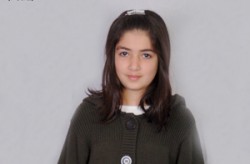 لجين طفلة ولدت بلا ساق وبرعت في الوثب والجري السريع