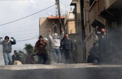 السلطات السورية تحتجز 3 اعلاميين اردنيين