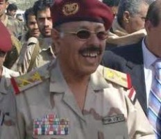 مصدر عسكري: الرئيس اليمني حاول التخلص من اللواء الأحمر