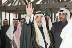 مصادر: تكليف الشيخ ناصر المحمد بتشكيل حكومة كويتية جديدة