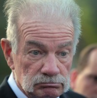 جونز غير اسف على حرق القرآن ويتوعد باحتجاجات جديدة