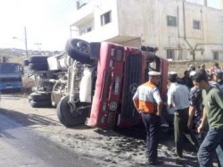 وفاة مواطن واصابة 5 اخرين اثر حادث تصادم