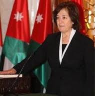 نبيلة ضحية الواسطة والمحسوبية في عملها وضحية اللصوص في املاكها