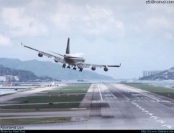 طيارون أردنيون يطالبون بتأسيس نقابة لهم