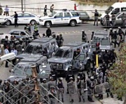 تواجد كثيف لقوات الدرك في محيط دوار الداخلية